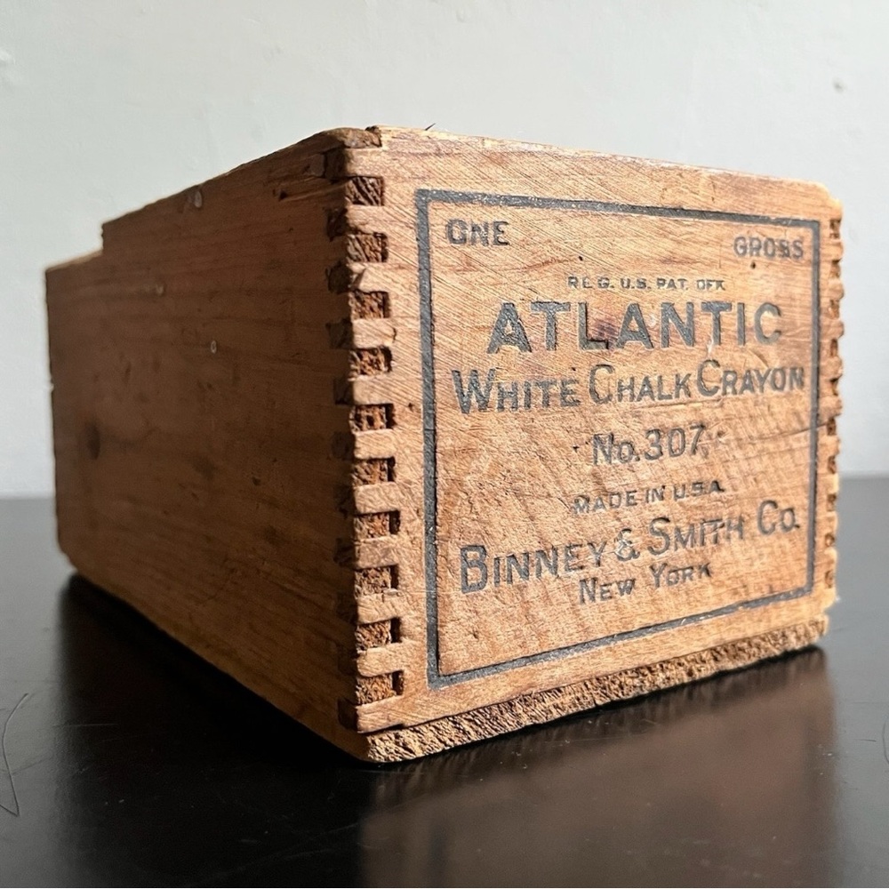 Vintage Wooden Box for Atlantic White Chalk Crayon